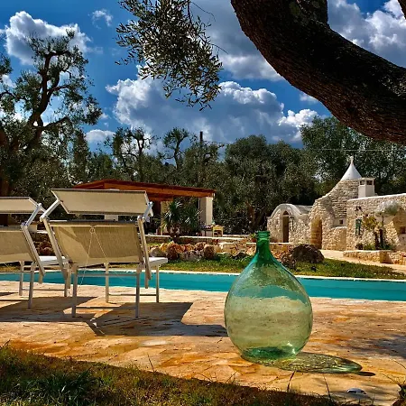 Trulli Pietre Nel Vento 4 E 4 Bathrooms * Ceglie Messapica