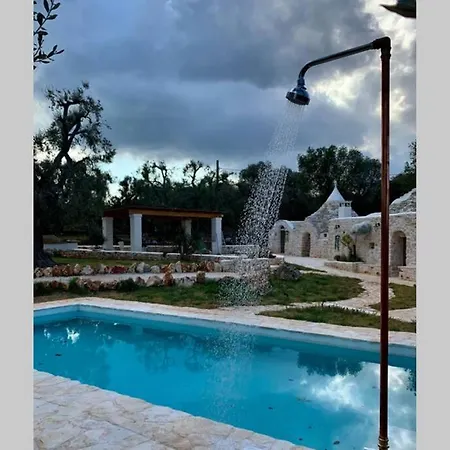 Trulli Pietre Nel Vento 4 E 4 Bathrooms