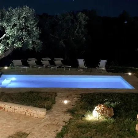 Trulli Pietre Nel Vento 4 E 4 Bathrooms Villa